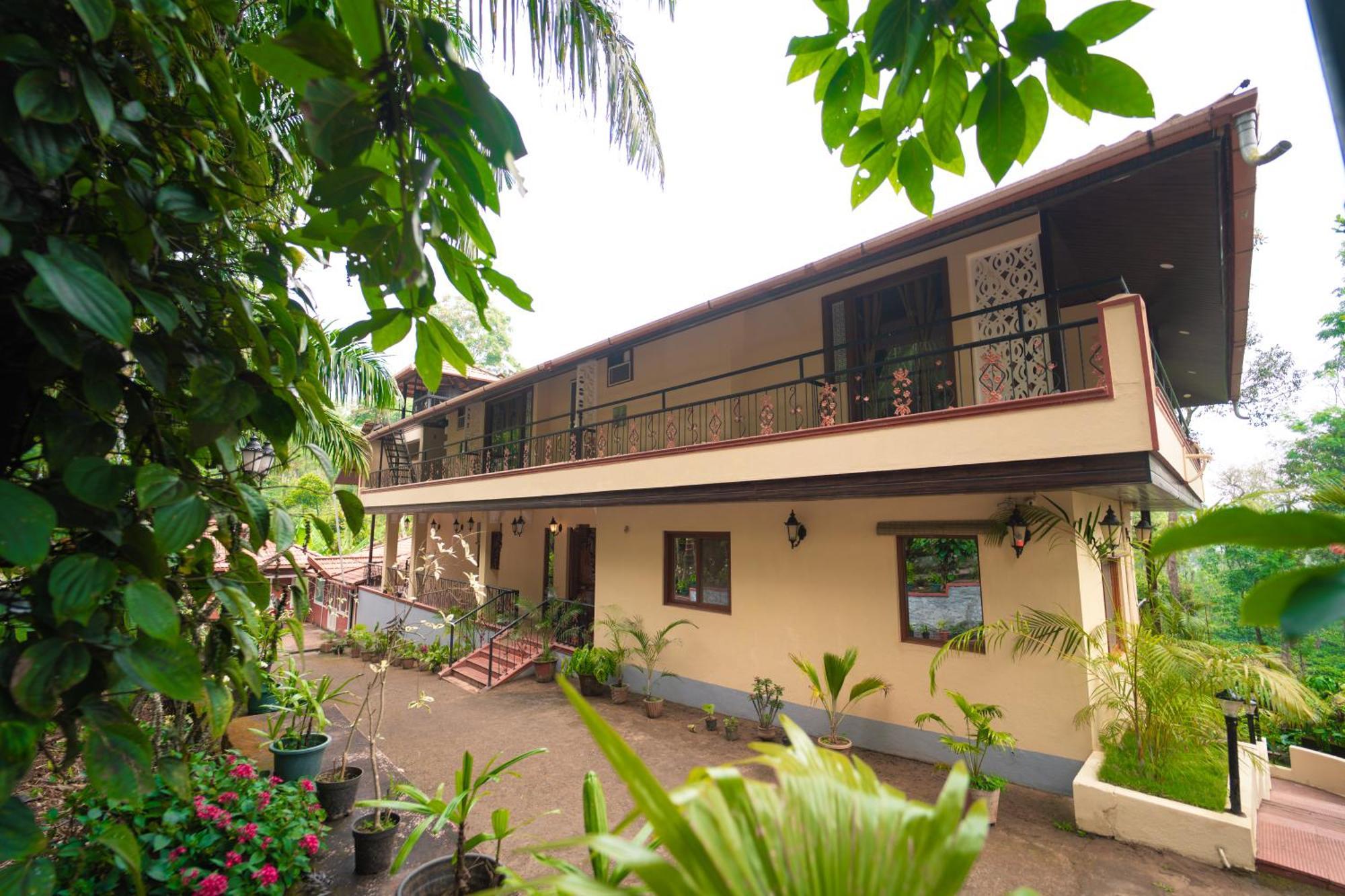 Kingmaker'S Plantation With River Stream Madikeri Εξωτερικό φωτογραφία
