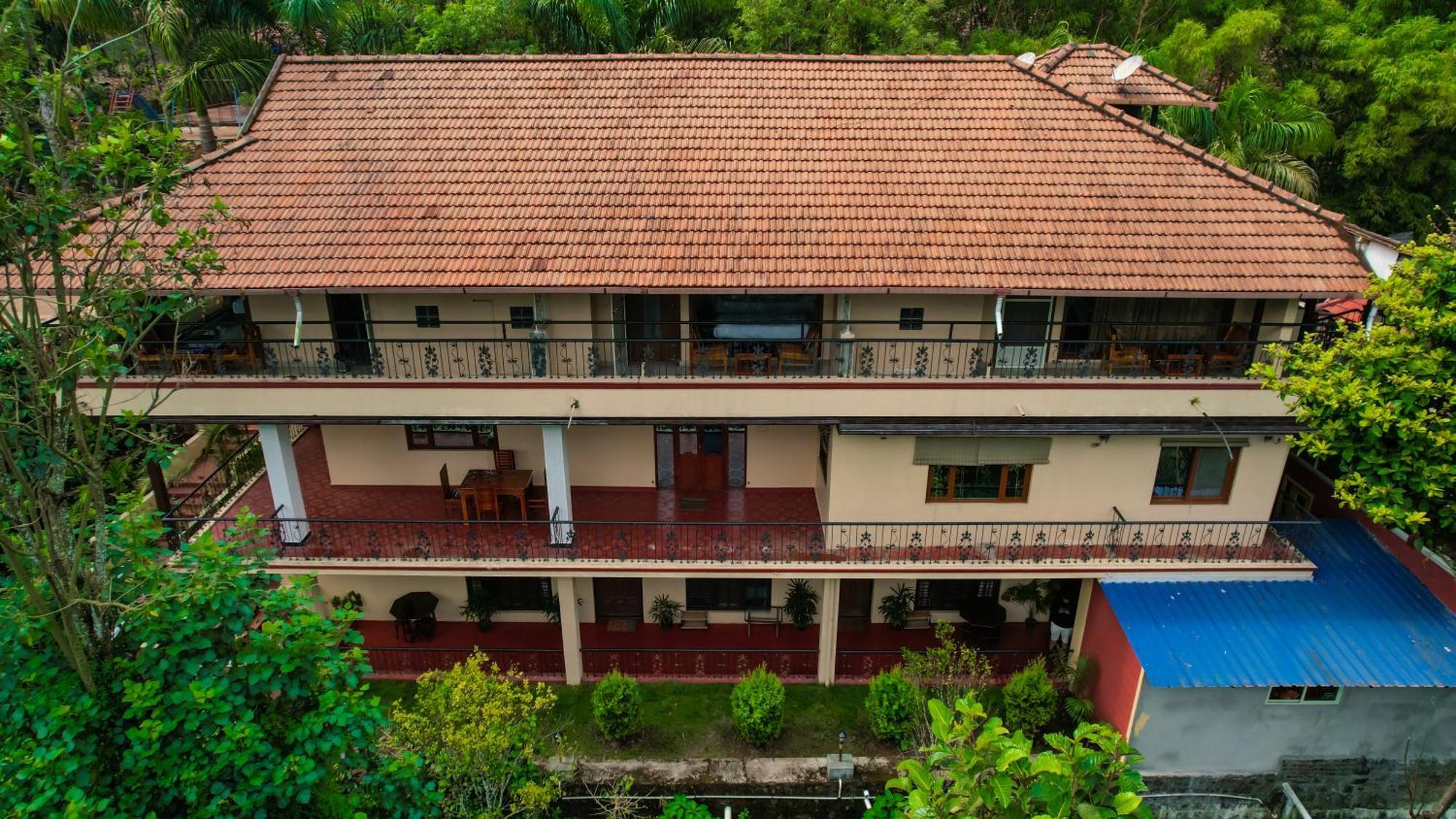 Kingmaker'S Plantation With River Stream Madikeri Εξωτερικό φωτογραφία